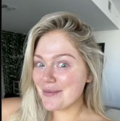 Verified customer Amanda N.
